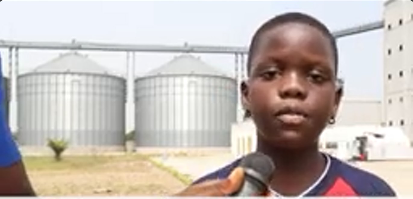 Auliane d&rsquo;EKINOUS Bilingual Schools de Porto Novo valide MOA!
